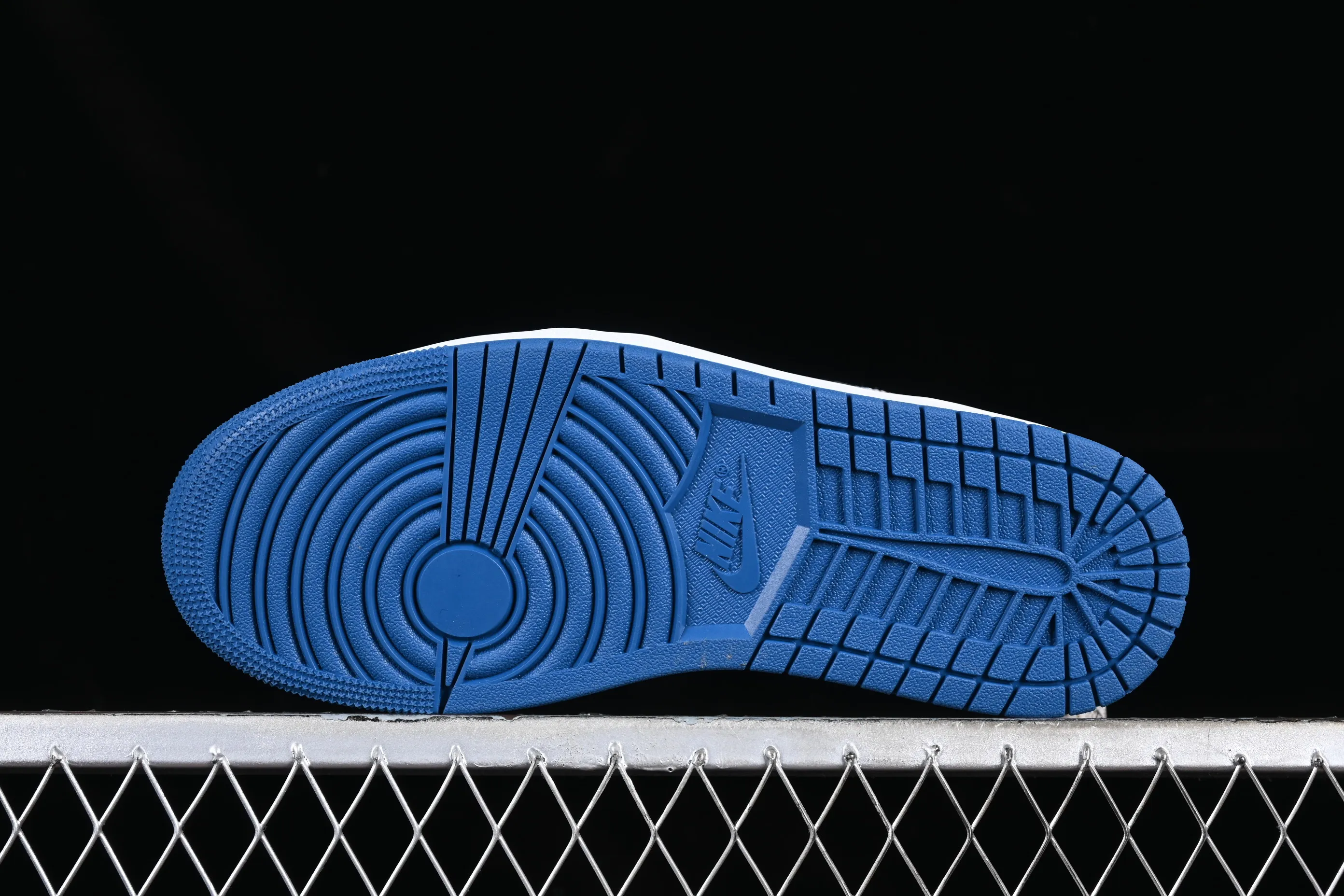 All categories Air Jordan Jordan series basketball shoes Air Jordan 1 Low G version pure original Air Jordan 1 Low SE AJ1 Joe 1 blue and black sashimi embroidery style low-top cultural casual sneakers FV3622-141